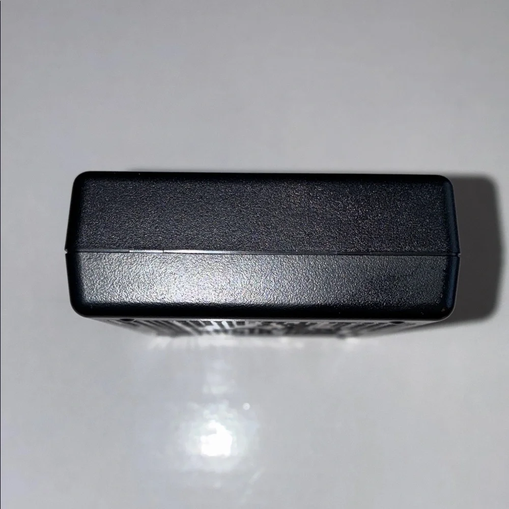 Olympus Li-40C Battery Charger with Cord